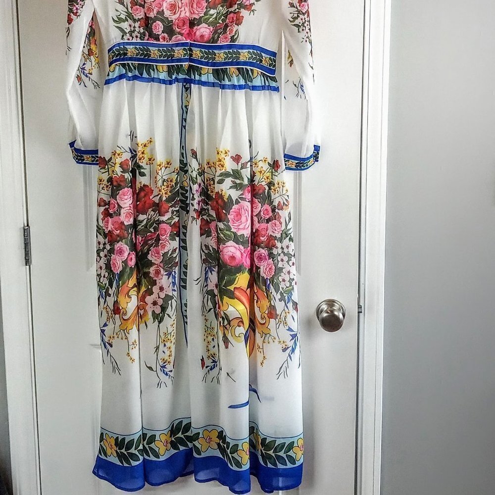 Vicky and Lucas Multicolor Floral Maxi Dress NWT - Picture 5 of 8